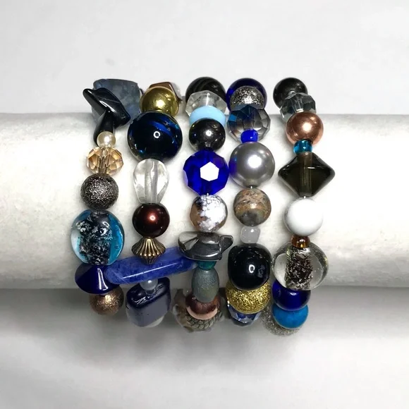 Handmade Bracelet with Vintage and Modern Elements (NB68-10H) - Picture 4 of 8